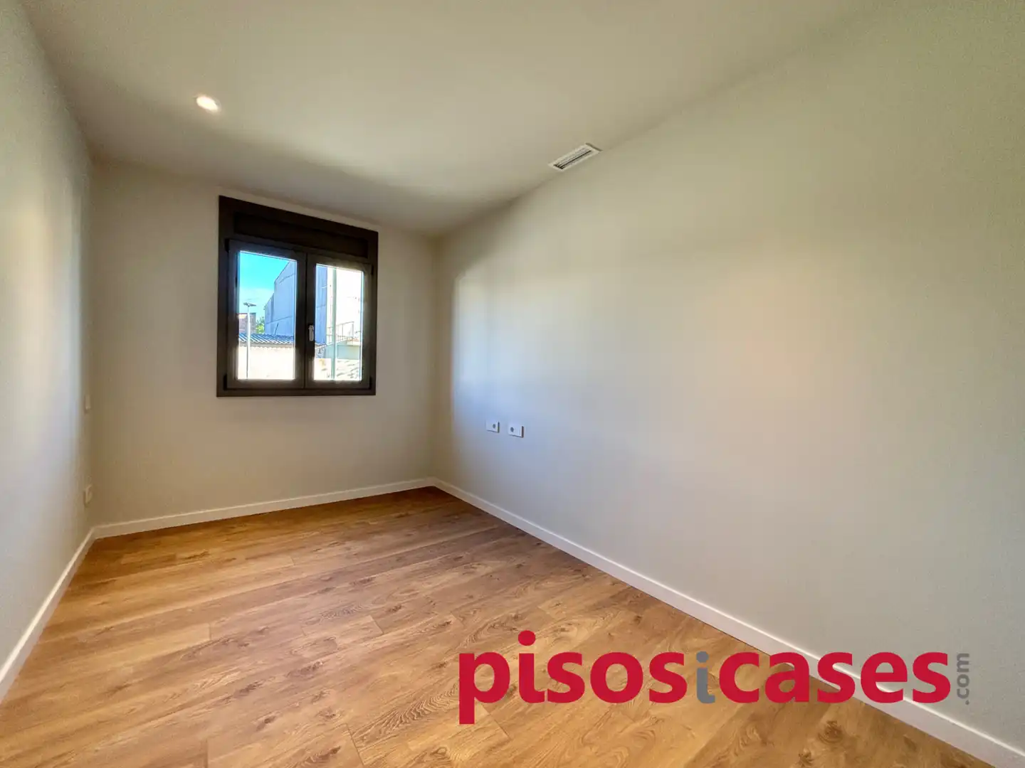 Ground floor for sale in Carrer Josep Ventura, 51, Tona