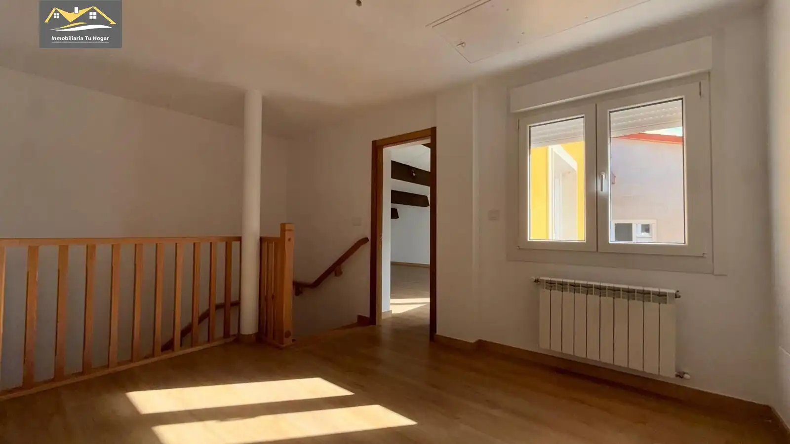 Casa adosada en venda en Allariz amb Calefacció, Jardí privat i Terrassa