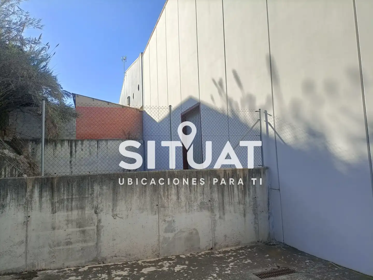 Industrial building for sale in Carrer Miguel Servet 9, imagen 36