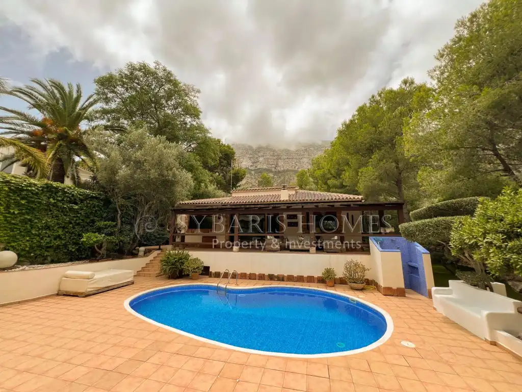 Exterior view of Houses for sale in Dénia  with Air Conditioner, Private garden and Terrace
