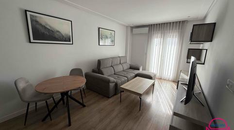 Foto 2 von Wohnungen zur Miete in Universidad, San Mamés - La Palomera, León Capital