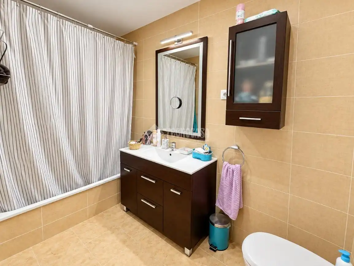 Bathroom of Flat for sale in La Dehesa - El Pinar
