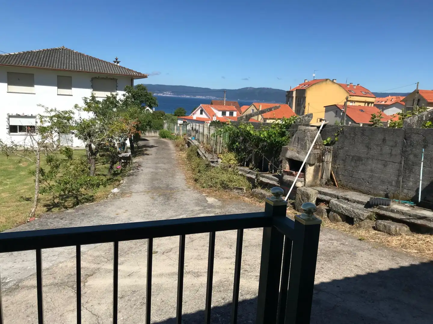 Vista exterior de Casa o chalet en venta en Porto do Son con Calefacción, Amueblado y Balcón