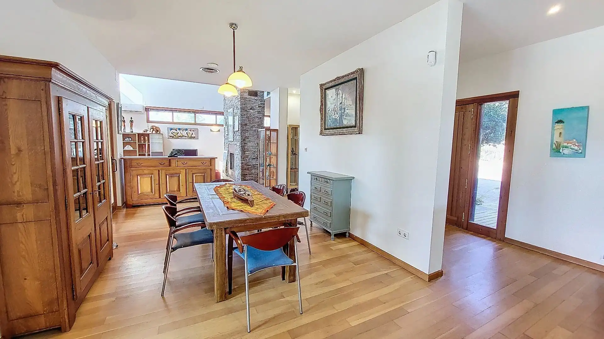 Comedor de Casa o chalet en venta en Calafell con Aire acondicionado, Calefacción y Jardín privado