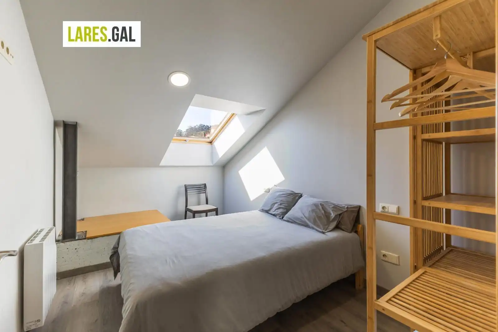 Habitación de Casa o chalet en venta en Cangas  con Calefacción, Amueblado y Horno