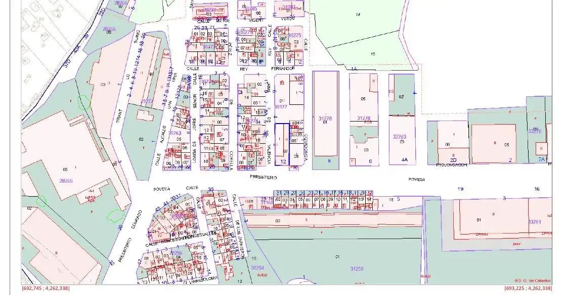 Industrial buildings for sale in Petrer