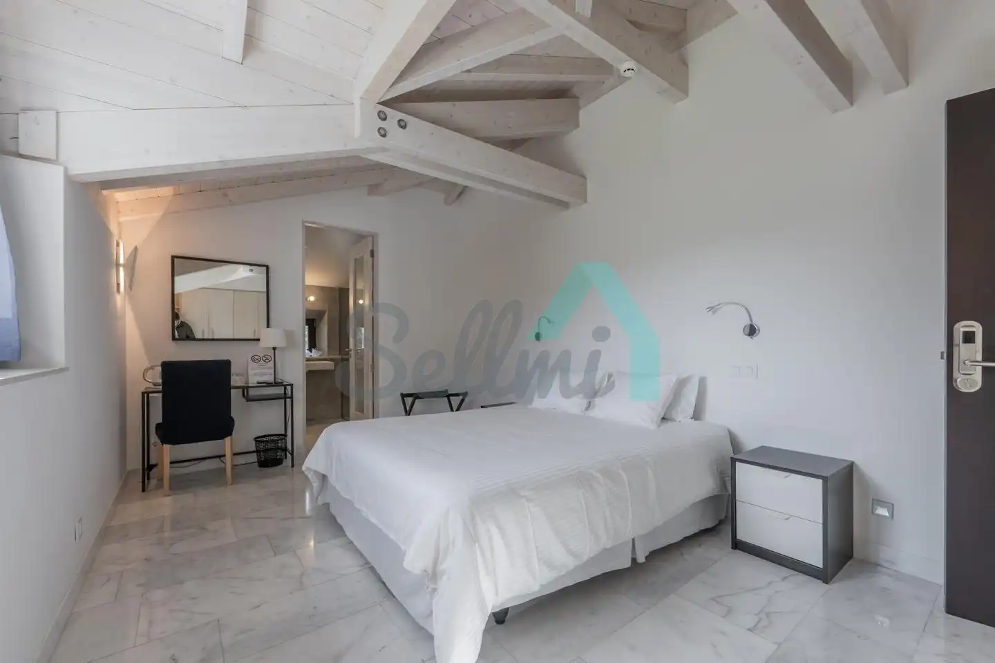 Dormitori de Casa o xalet en venda en Valdés - Luarca amb Calefacció, Jardí privat i Terrassa