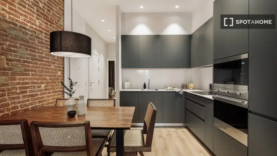 Cocina de Piso de alquiler en Barcelona con Aire acondicionado, Calefacción y Amueblado