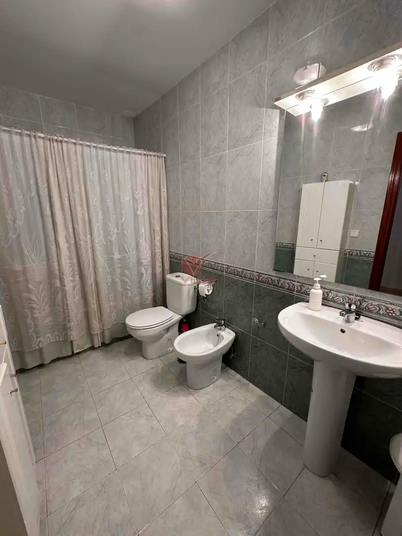 Bany de Casa o xalet en venda en Mariana amb Calefacció i Terrassa
