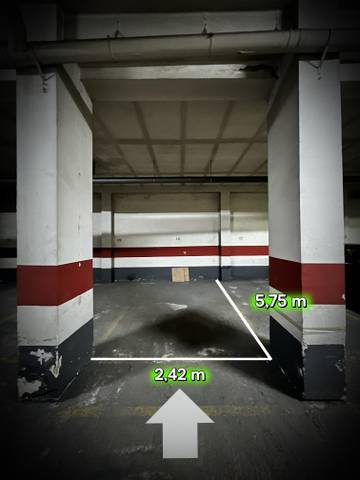 Garaje en Alquiler en Calle de Rodrigo Rebolledo, 36 en Las Fuentes