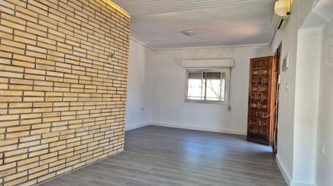 Foto 3 de Casa o chalet en venta en Carrer Gloria Fuertes, Gilet, Valencia