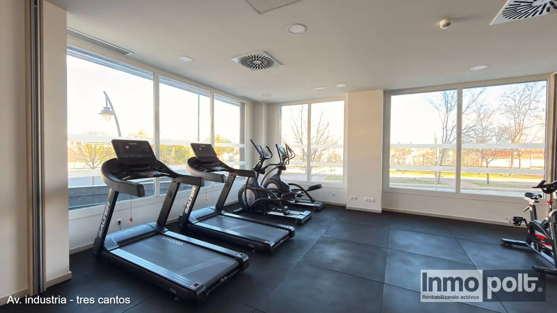 Flat for rent in Tres Cantos  with Air Conditioner, Furnished and Oven
