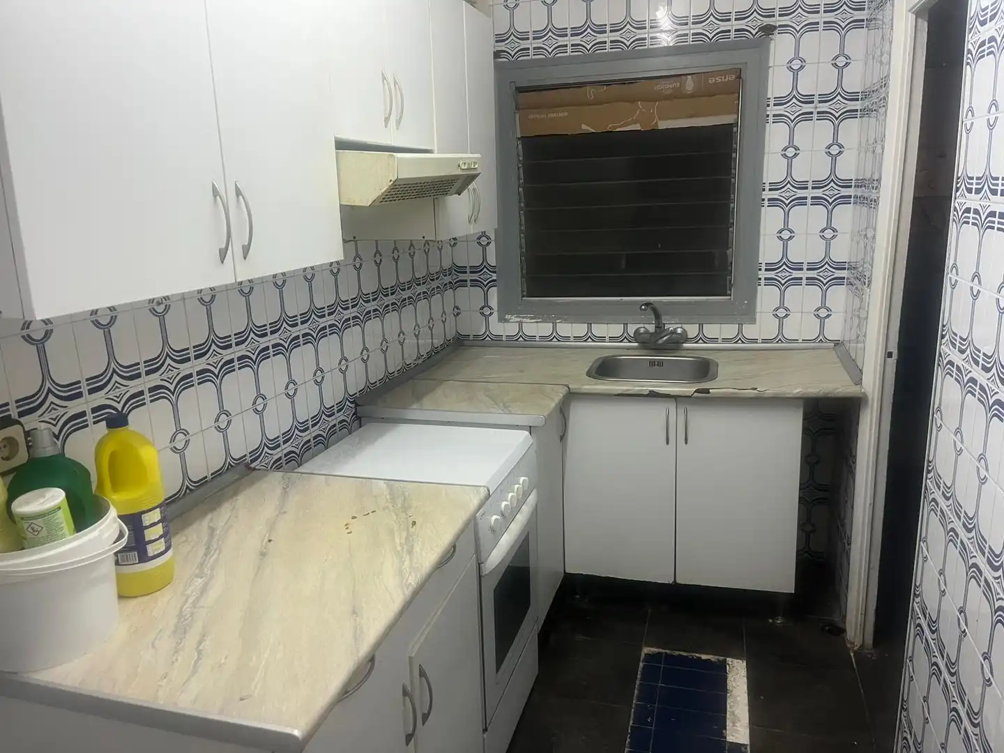 Wohnung mit Aufzug zum Verkauf in Col.legis Nous, imagen 2