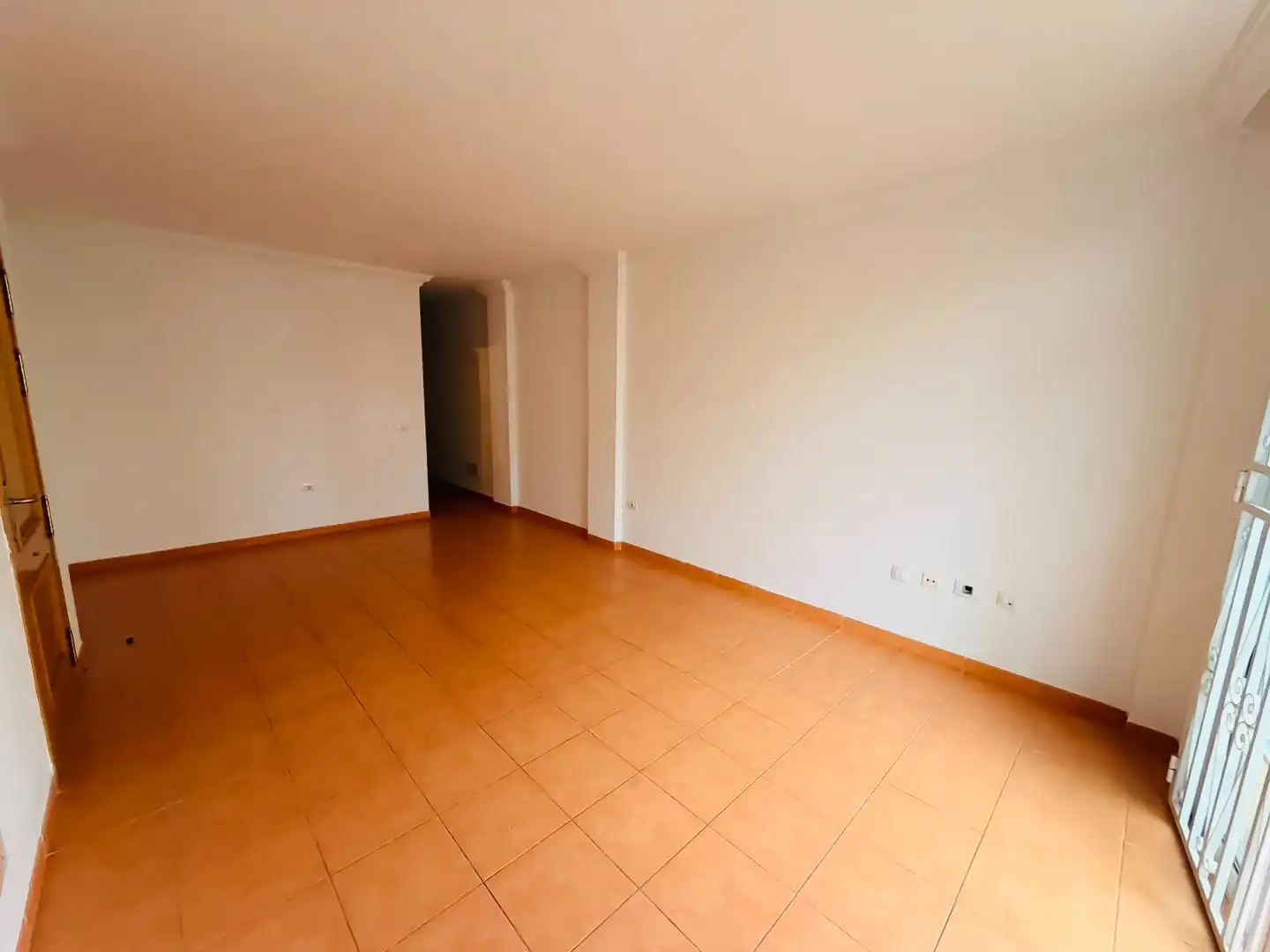 Appartamento con terrazza in vendita a Calle el Carmen, imagen 7