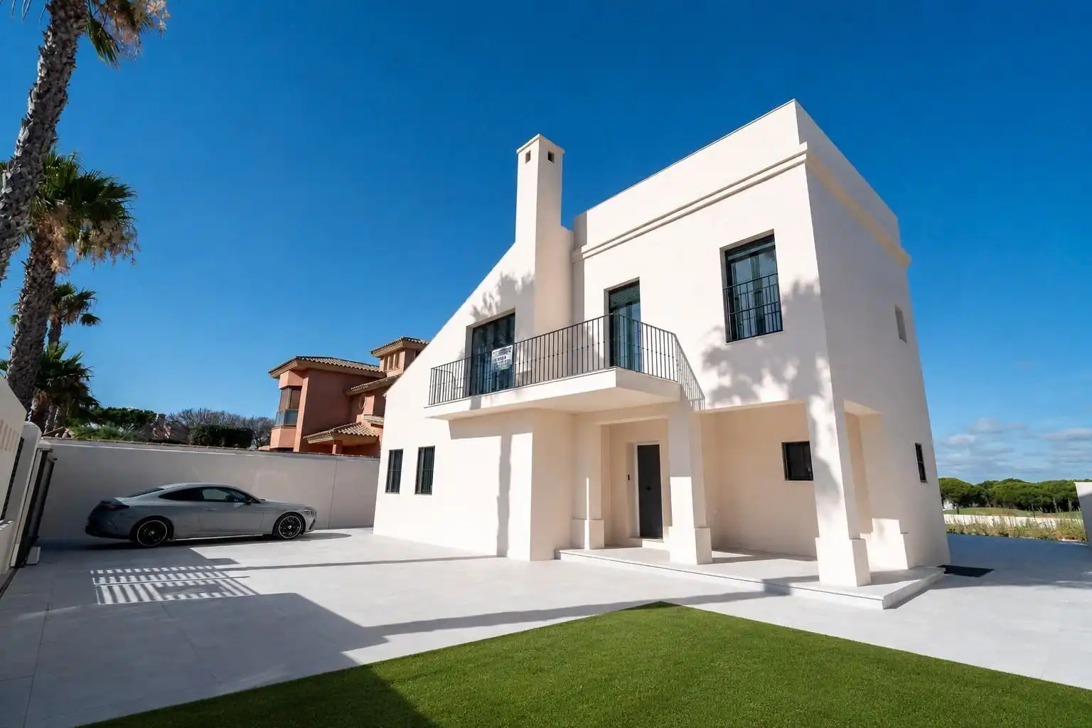 Exterior view of Houses for sale in Chiclana de la Frontera  with Private garden, Terrace and Swimming Pool