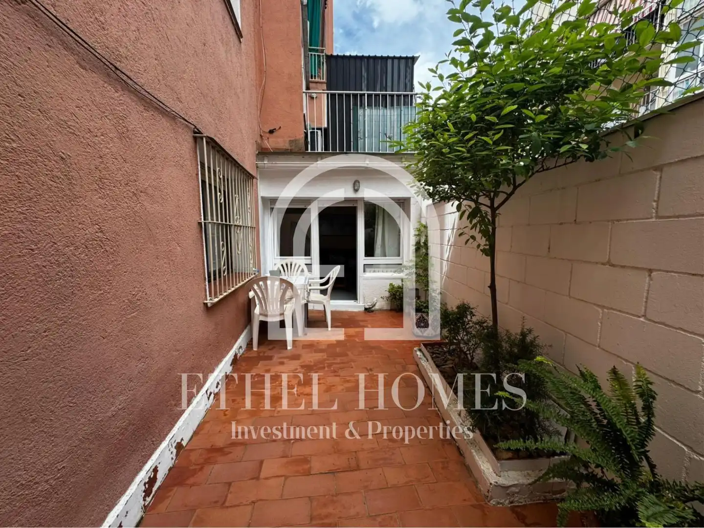 Vista exterior de Planta baja en venta en Montornès del Vallès con Calefacción y Terraza