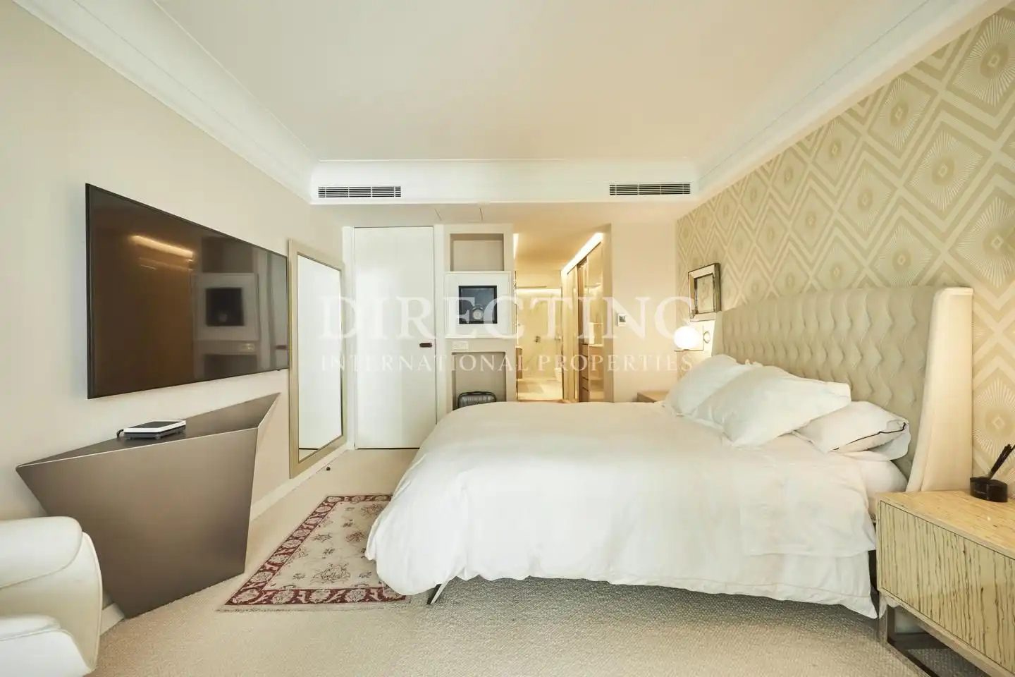 Schlafzimmer von Wohnung zum Verkauf in Madrid mit Klimaanlage und Heizung