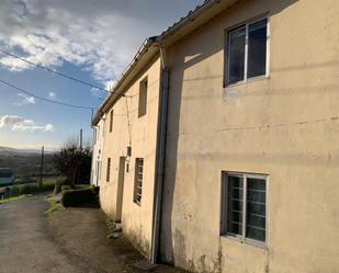 Vista exterior de Casa o xalet en venda en Valdoviño amb Terrassa