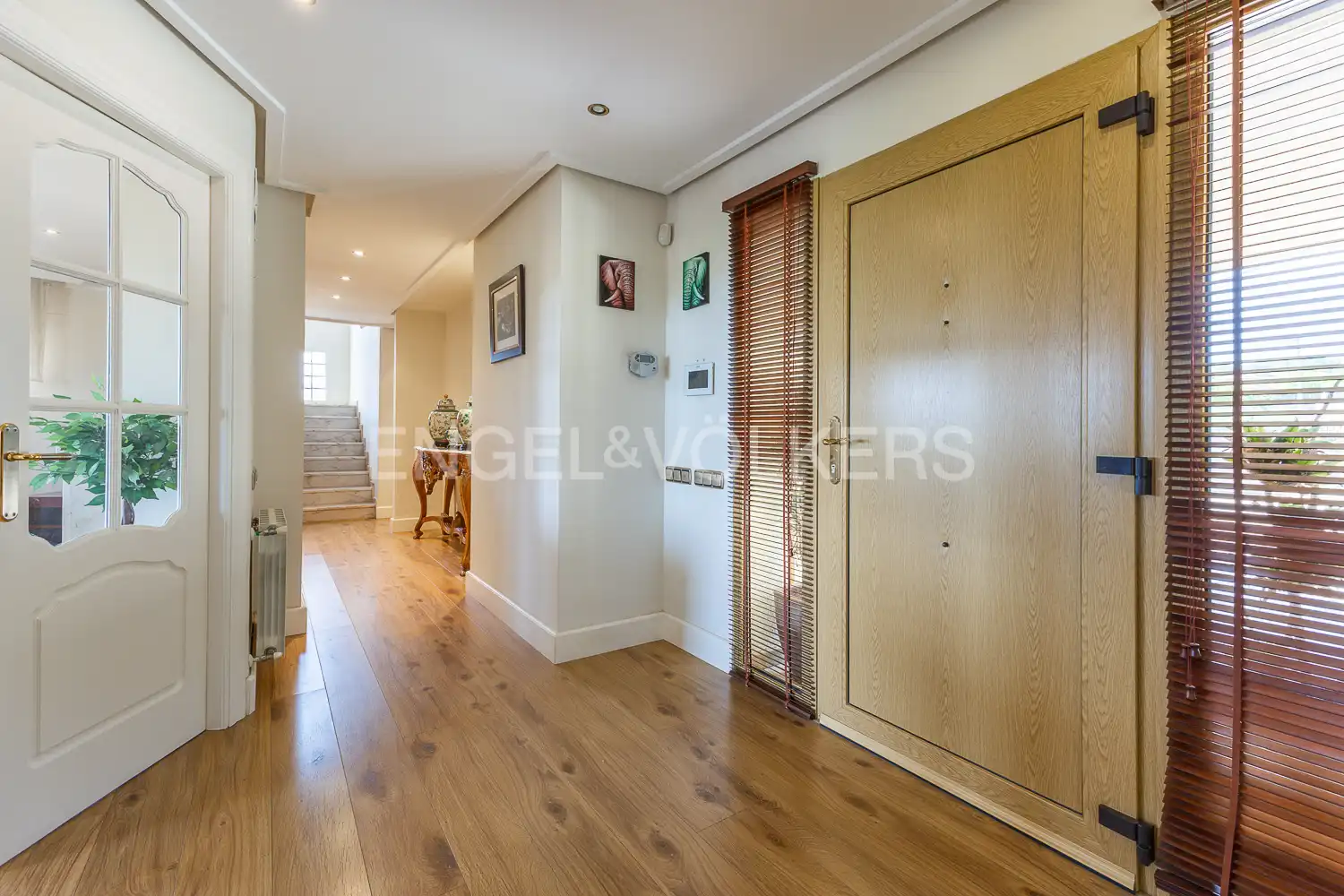 Houses for sale in Ontinyent  with Air Conditioner, Heating and Private garden
