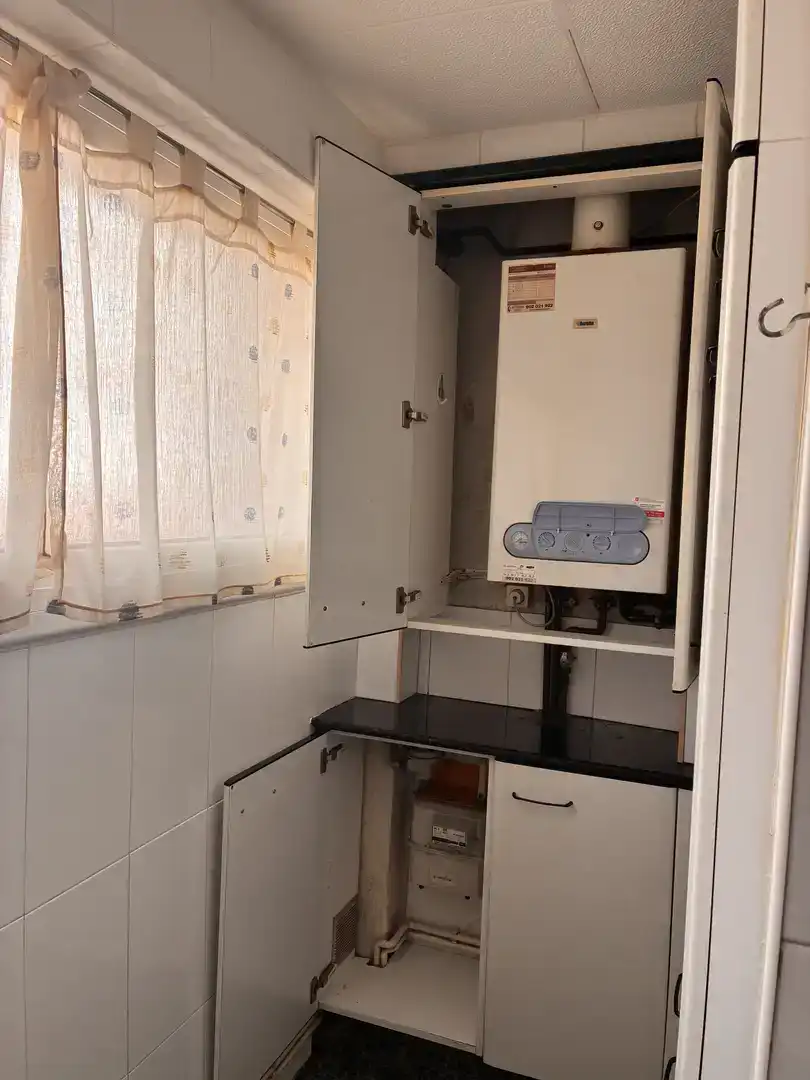 Cuina de Pis en venda en Manresa amb Aire condicionat i Balcó