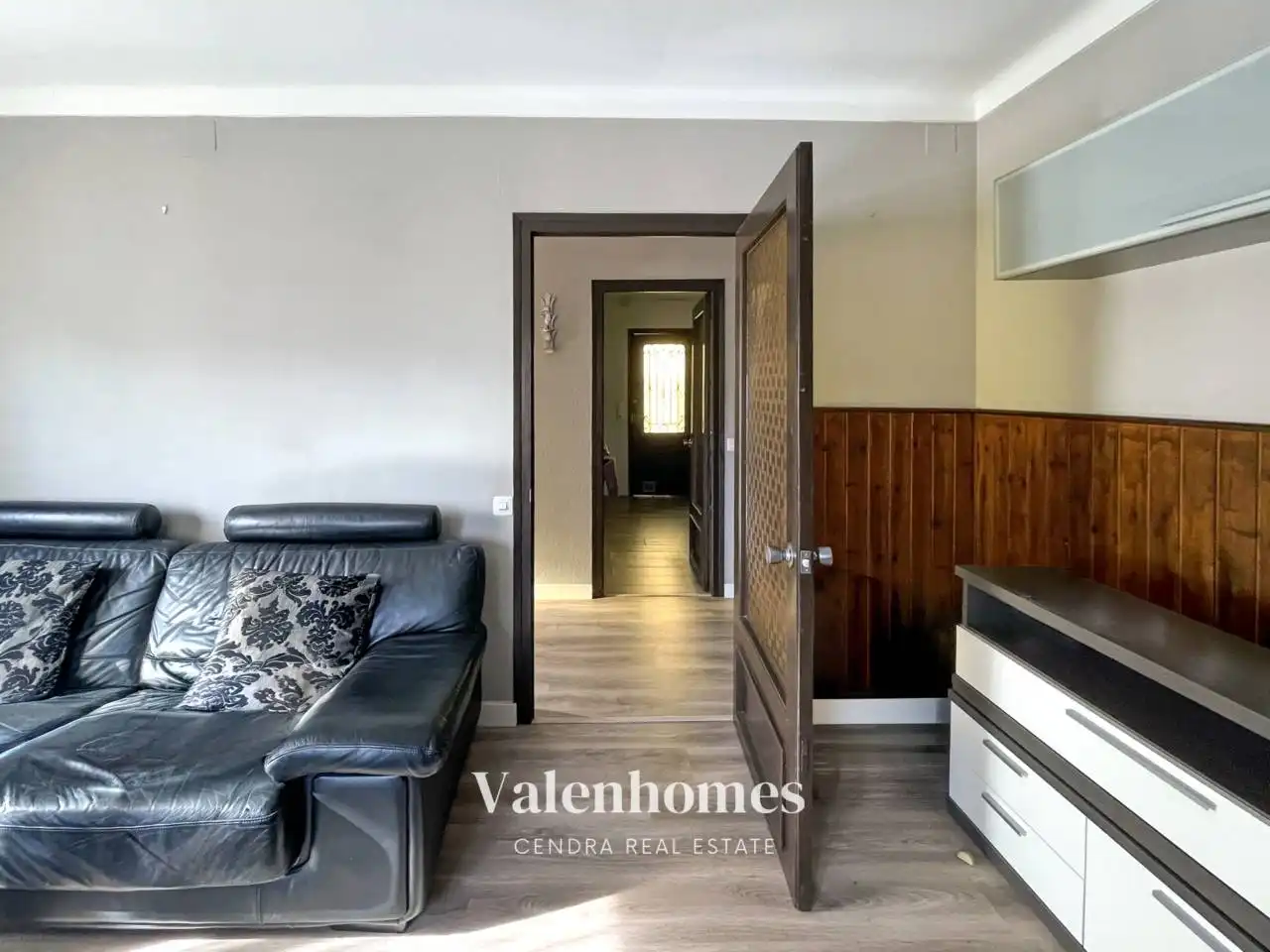 Dormitori de Casa o xalet en venda en L'Estany amb Calefacció, Jardí privat i Terrassa
