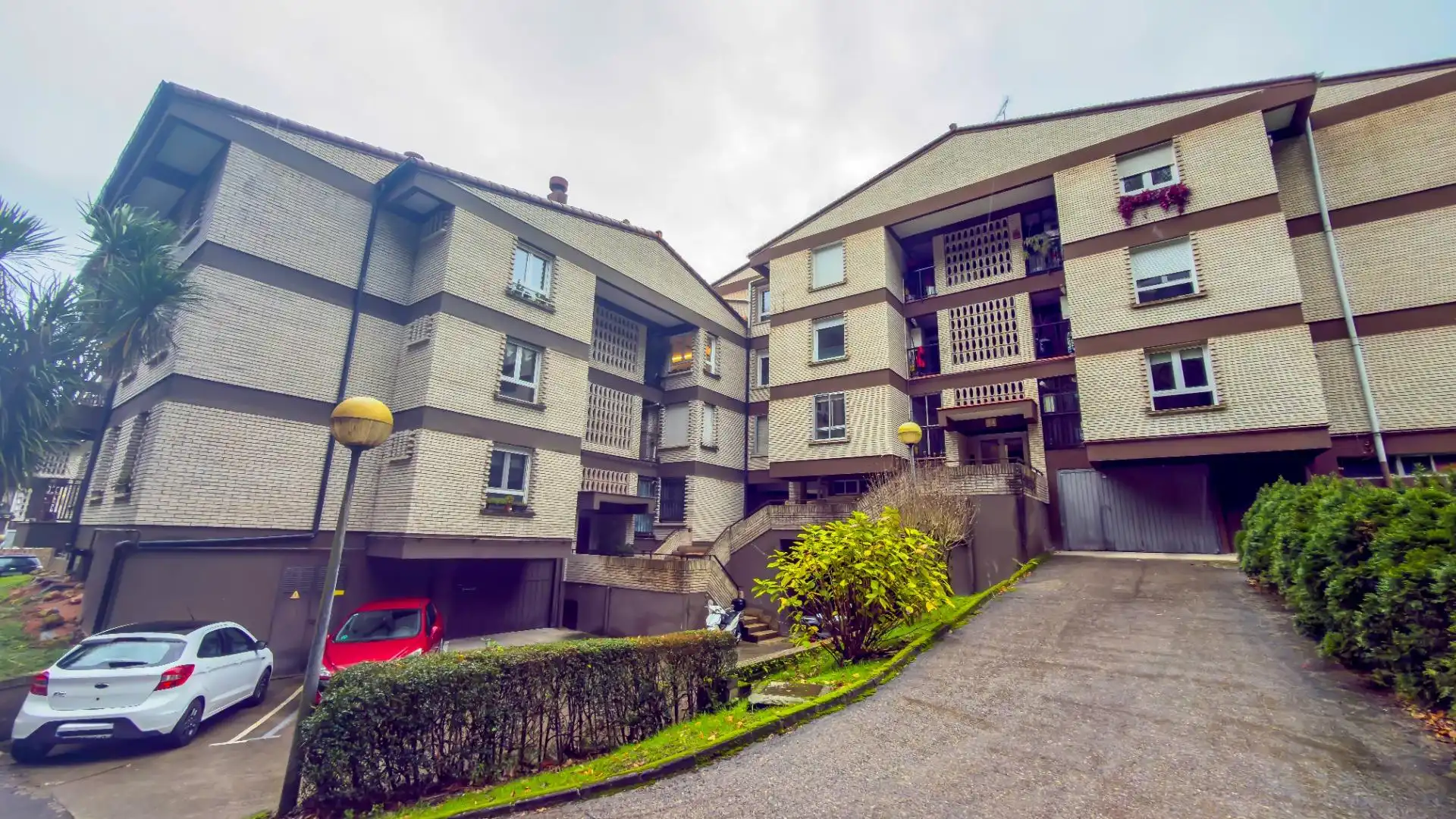 Vista exterior de Piso en venta en Donostia - San Sebastián  con Calefacción, Parquet y Trastero