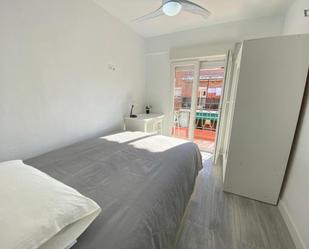 Apartment to share in Los Rosales