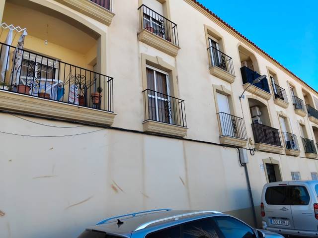 Local comercial en Venta en Avenida Occidente, 36 en Cantoria