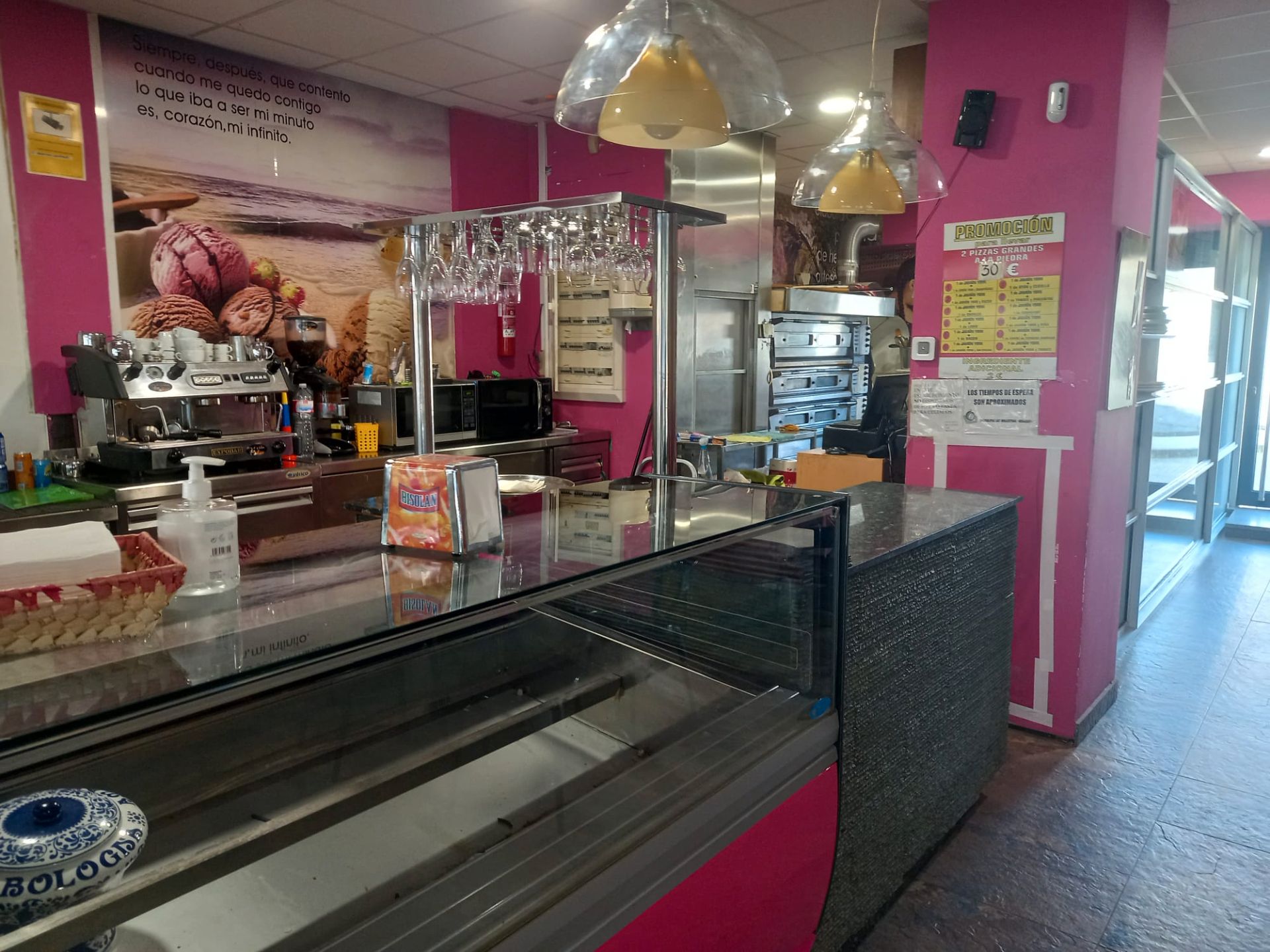 Premises to rent in Vigo   with Air Conditioner, Terrace and Furnished