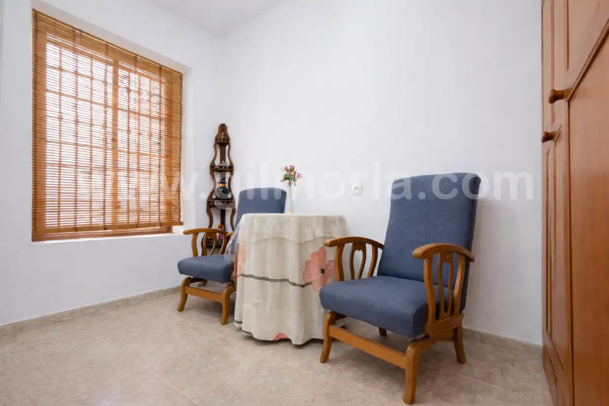 Sala d'estar de Casa o xalet en venda en Vélez-Málaga amb Terrassa, Moblat i Balcó