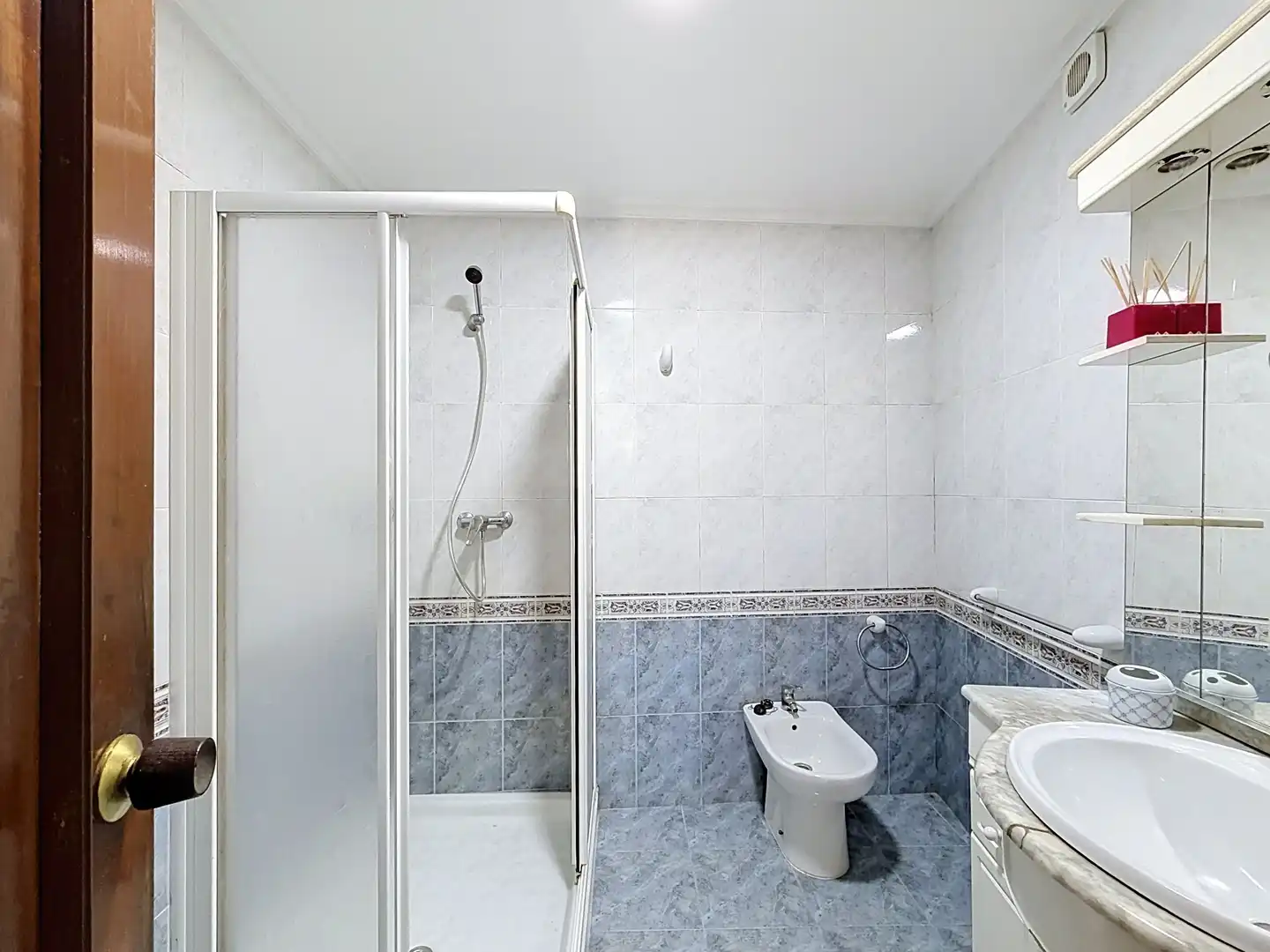 Bany de Casa o xalet en venda en Pontevedra Capital  amb Calefacció i Terrassa