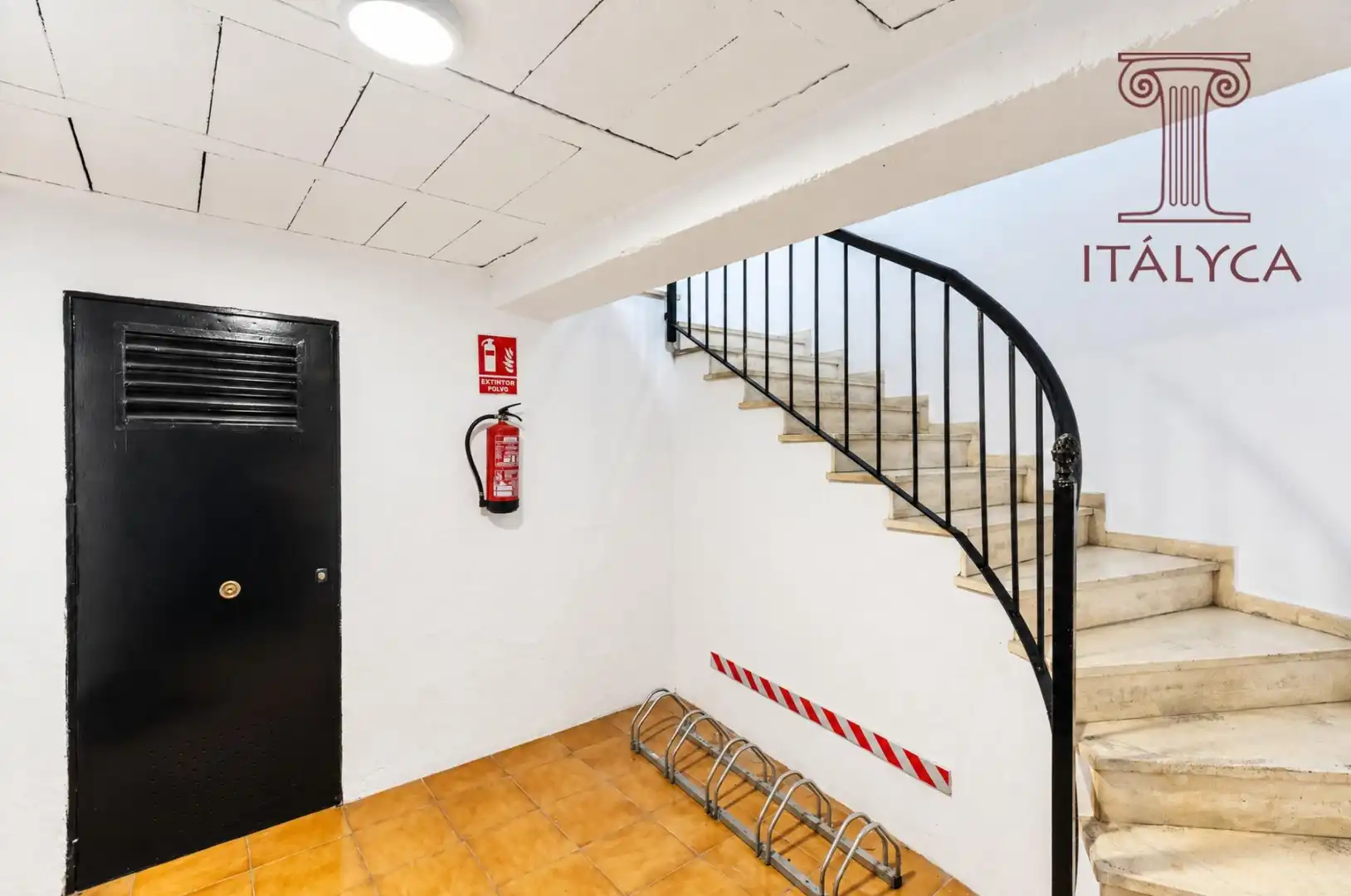 Flat with lift for sale in Calle POZO, imagen 40