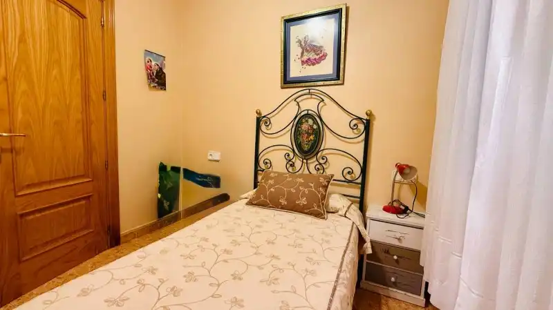 Bedroom of Houses for sale in El Espinar  with Heating, Private garden and Terrace