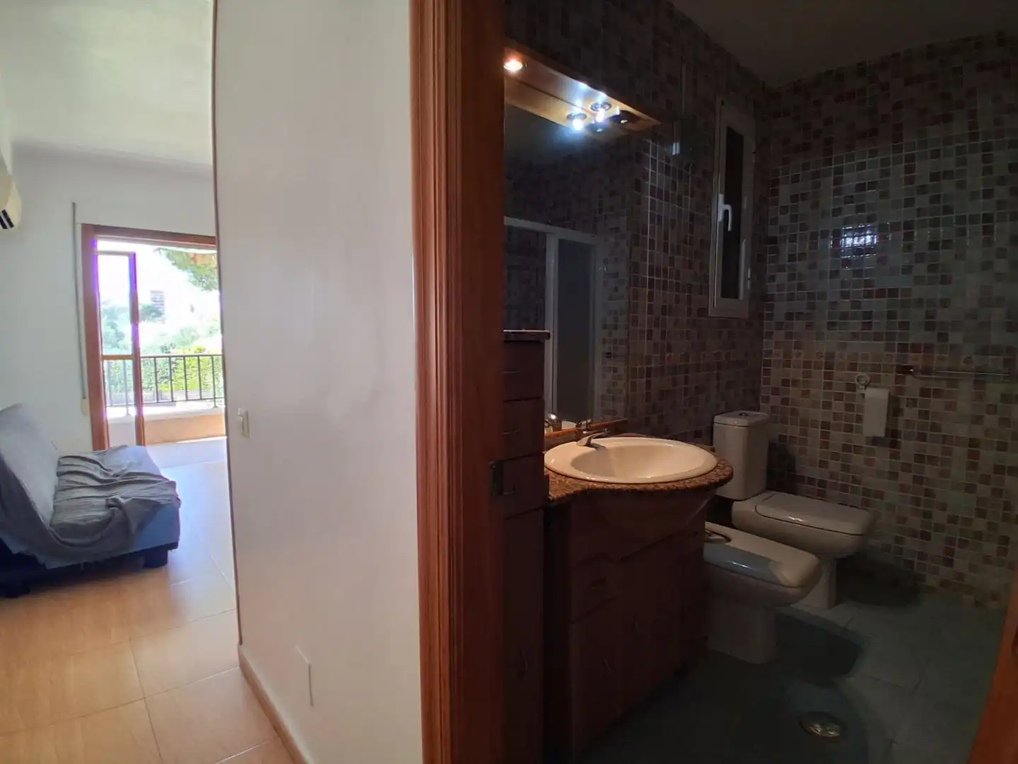 Bathroom of Flat for sale in Roquetas de Mar  with Terrace and Community pool