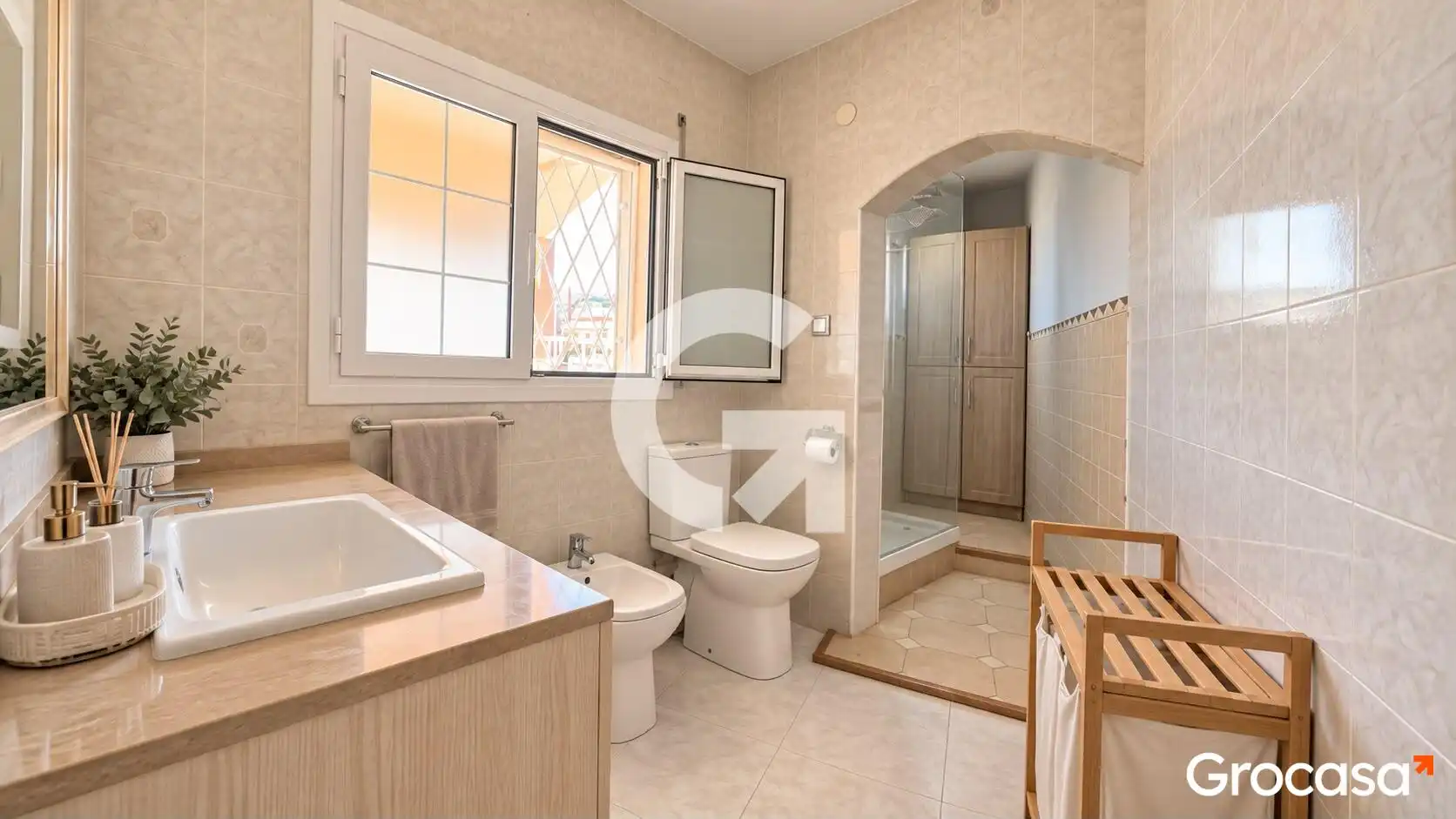Bathroom of Flat for sale in Can Serra - Pubilla Cases