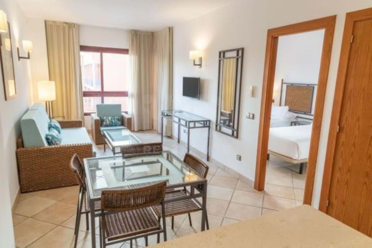 Sala de estar de Piso en venta en Estepona