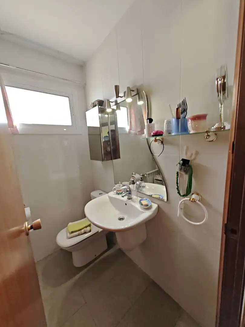Bathroom of Houses for sale in Creixell  with Air Conditioner, Heating and Terrace