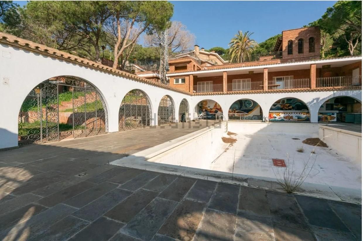 Exterior view of House or chalet for sale in Cabrils  with Private garden, Terrace and Storage room