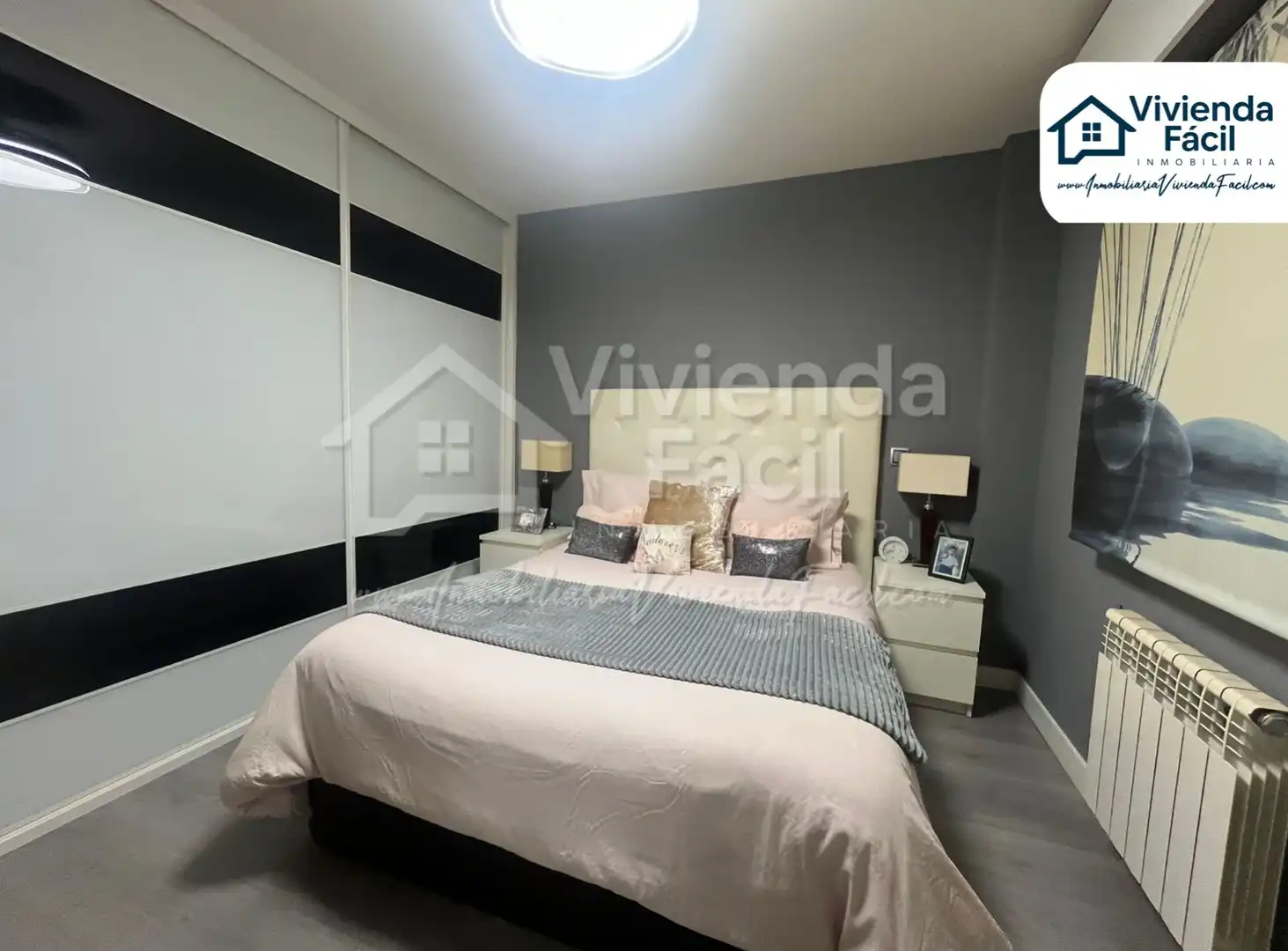 Bedroom of Flat for sale in Alcobendas  with Air Conditioner, Heating and Parquet flooring