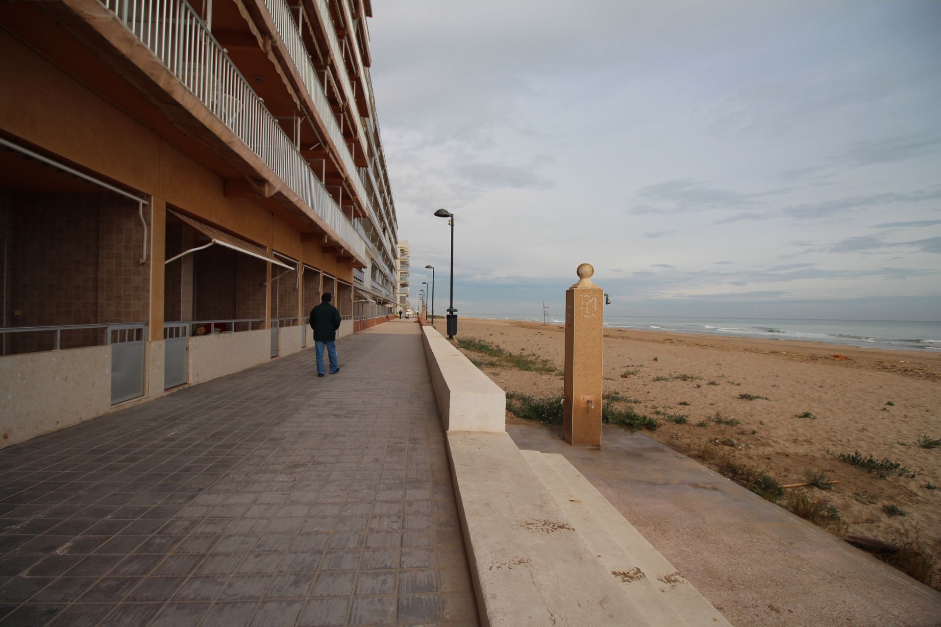 Exterior view of Flat for sale in  Valencia Capital  with Furnished, Oven and Balcony