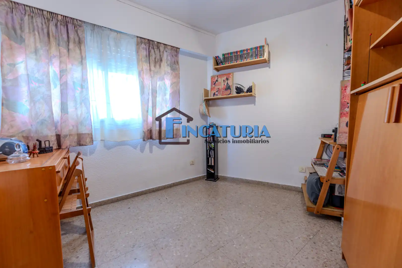 Schlafzimmer von Wohnung zum Verkauf in Mislata mit Klimaanlage, Abstellraum und Balkon