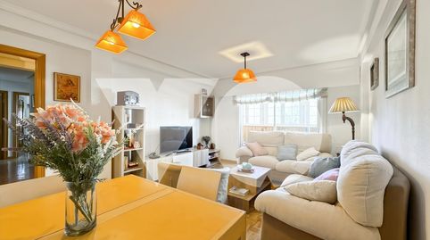 Foto 3 von Wohnung zum Verkauf in De Ramón Gómez de la Serna, Peñagrande, Madrid Capital