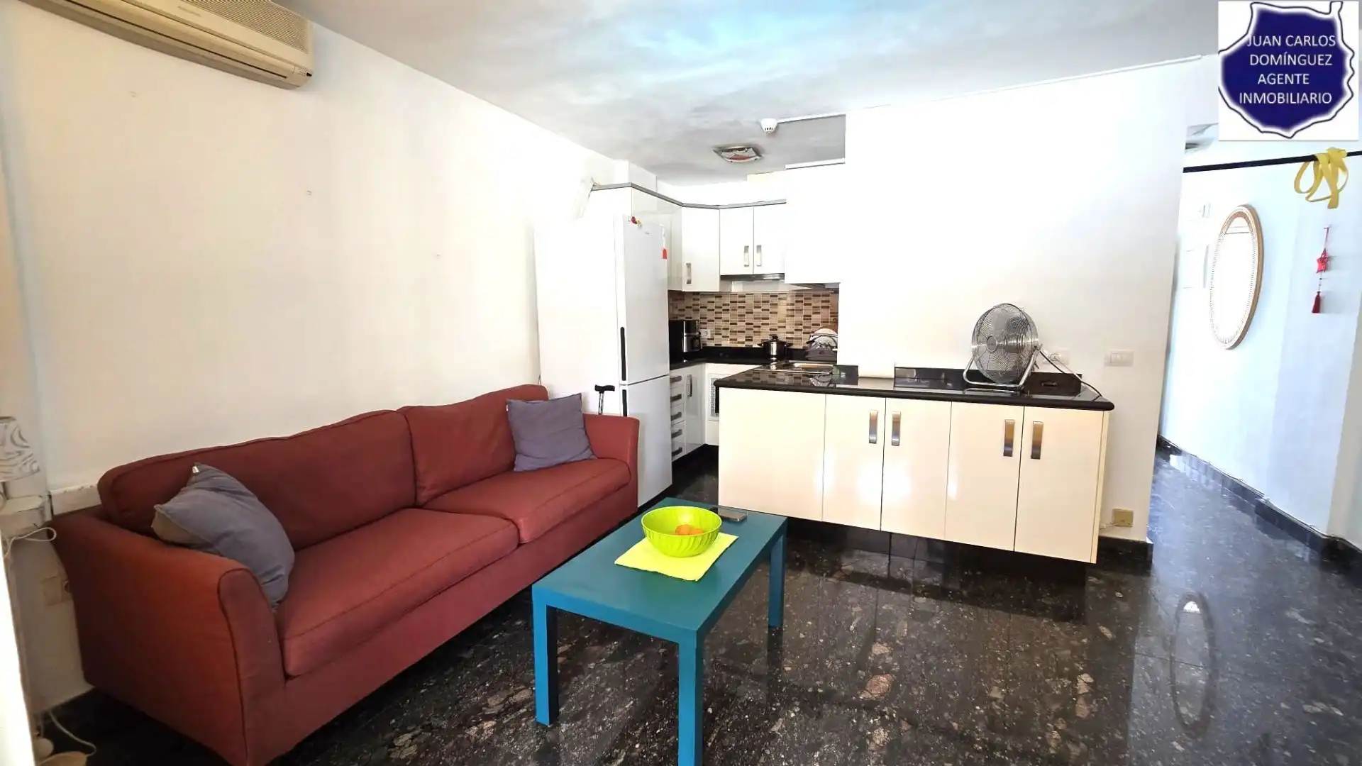 Cuina de Apartament de lloguer en San Bartolomé de Tirajana amb Aire condicionat, Terrassa i Moblat