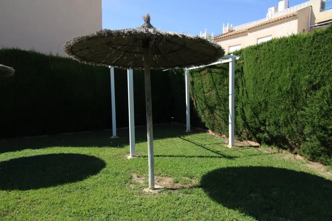 Casa o chalet en venta en Calle Rodrigo, Zona Carrefour - Urbanizaciones
