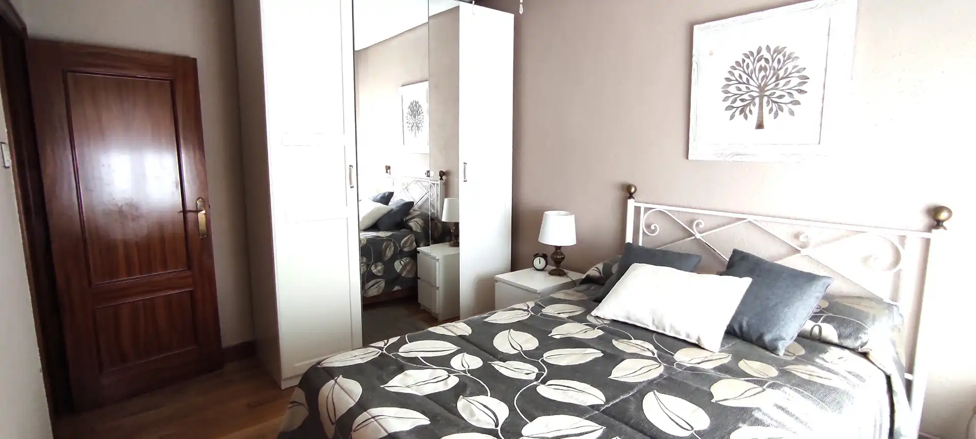 Habitación de Piso en venta en Valle de Trápaga-Trapagaran con Calefacción, Amueblado y Balcón