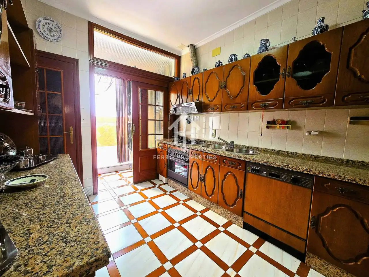 Cuina de Casa o xalet en venda en Algarinejo amb Aire condicionat i Terrassa