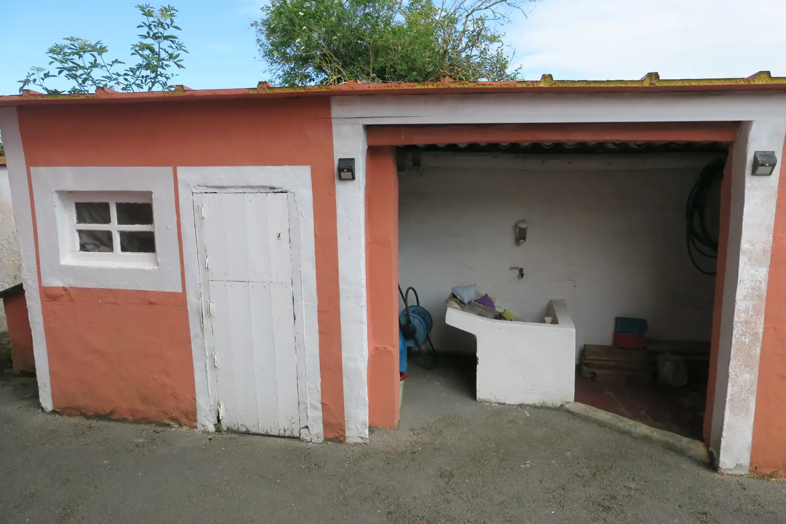 Parkplatz von Haus oder Chalet zum Verkauf in Avilés mit Heizung und Privatgarten
