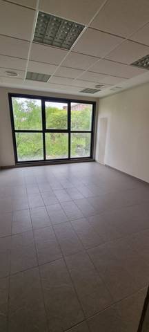 Oficina en Alquiler en Colores -  Entreparques