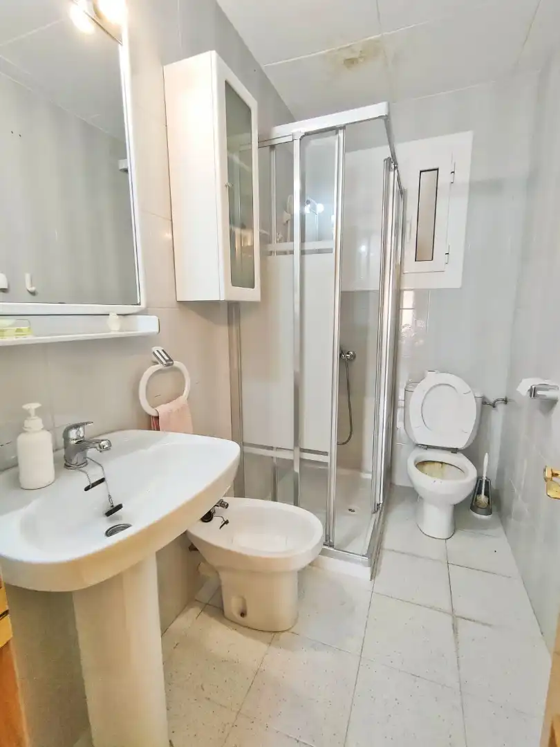 Bathroom of Flat for sale in Berga  with Heating, Furnished and Balcony