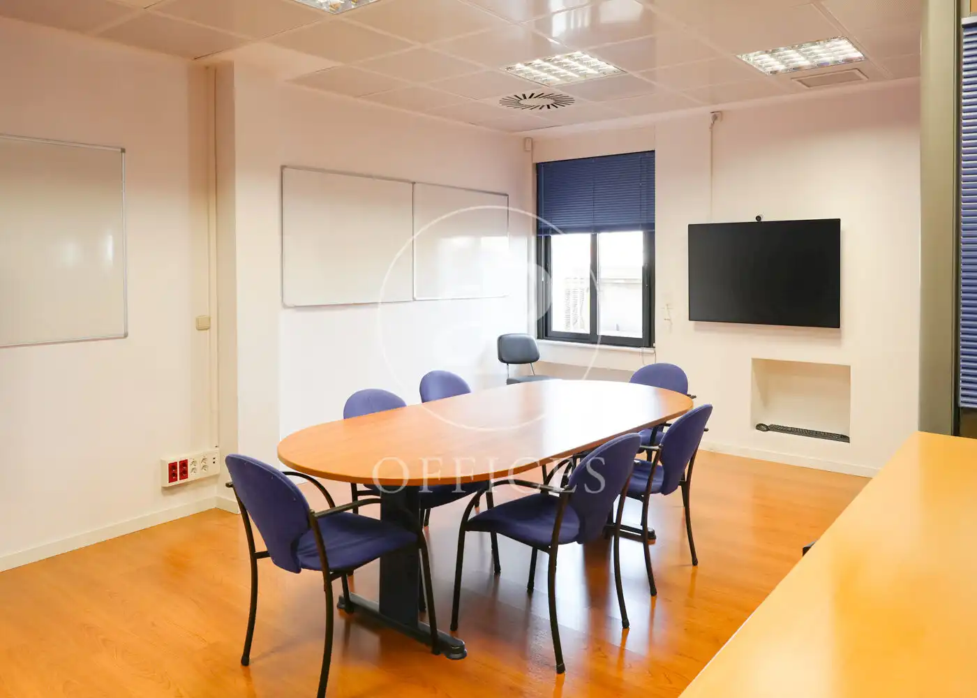 Büro zur Miete in Madrid mit Klimaanlage und Heizung
